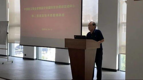 重磅 | 中國發制品行業第二期假發技術修剪培訓完美收官，貴陽托福培訓行業探索技能與教育的跨界融合新路徑